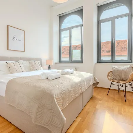 Hakuna Cozy-living Center - Free Parking *